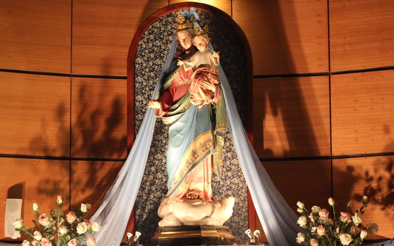 Celebrando a María Auxiliadora